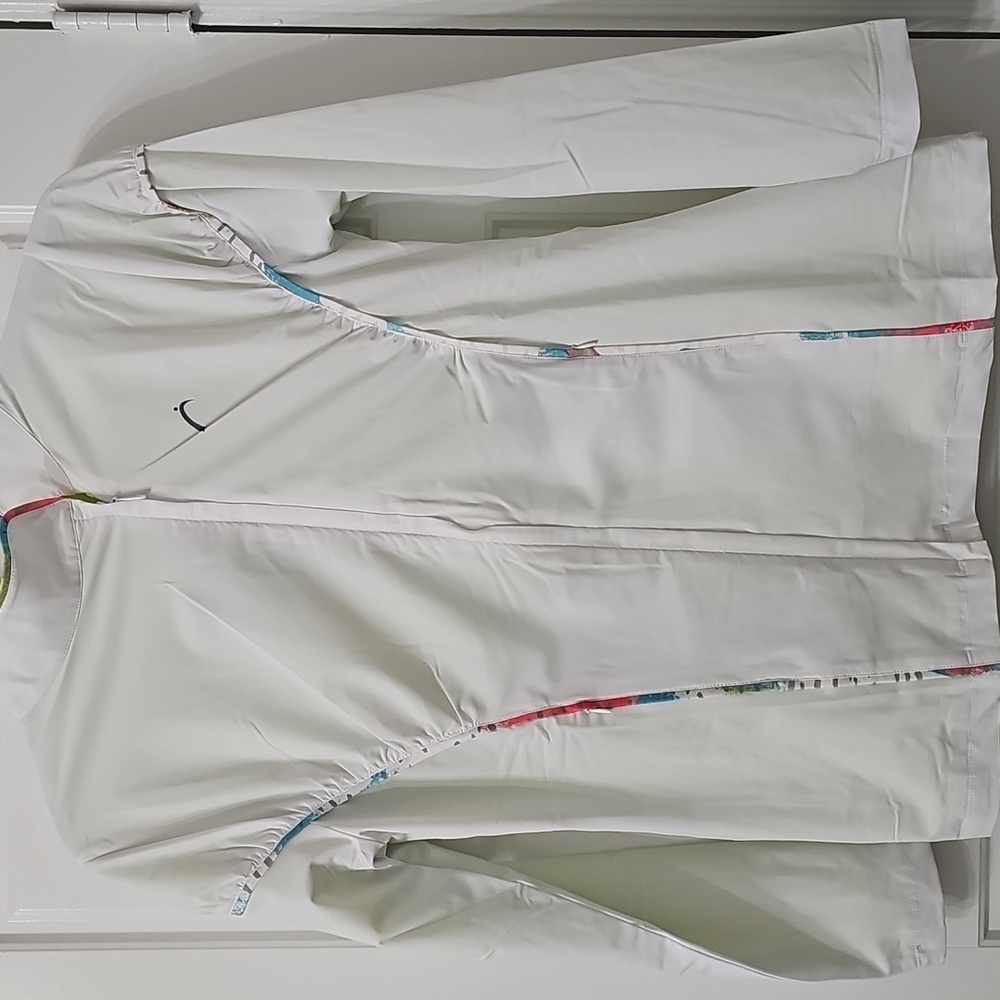 Swingdish Women's Luxury Golf Jacket NWT Size Medium - Picture 2 of 6
